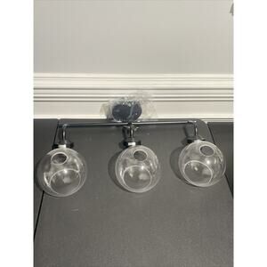 Matte Blank 3-Light Vanity Light Fixture - Vintage Round Clear Glass Domes